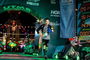 BIB: 1419, 0000
                            <button type="button" onclick="openModal(24874773)" class="btn btn-primary btn-sm float-right btn-popup" data-toggle="modal" data-target=".modal-high-quality">
                        <i class="fas fa-shopping-cart"></i> Add to Cart
                    </button>
                                            <button type="button" onclick="isThisMe(24874773, true)" class="btn btn-success btn-sm float-right btn-popup btn-isme hidden" data-toggle="tooltip" data-placement="bottom" title="นี่คือรูปของคุณใช่ไหม คลิกที่นี่เพื่อเอาเข้าอัลบั้ม">
                        <i class="fas fa-plus"></i> Add to album
                    </button>
                    <button type="button" onclick="isThisMe(24874773, false)" class="btn btn-warning btn-sm float-right btn-popup btn-isnotme hidden">
                        <i class="fas fa-ban"></i> Remove from album
                    </button>